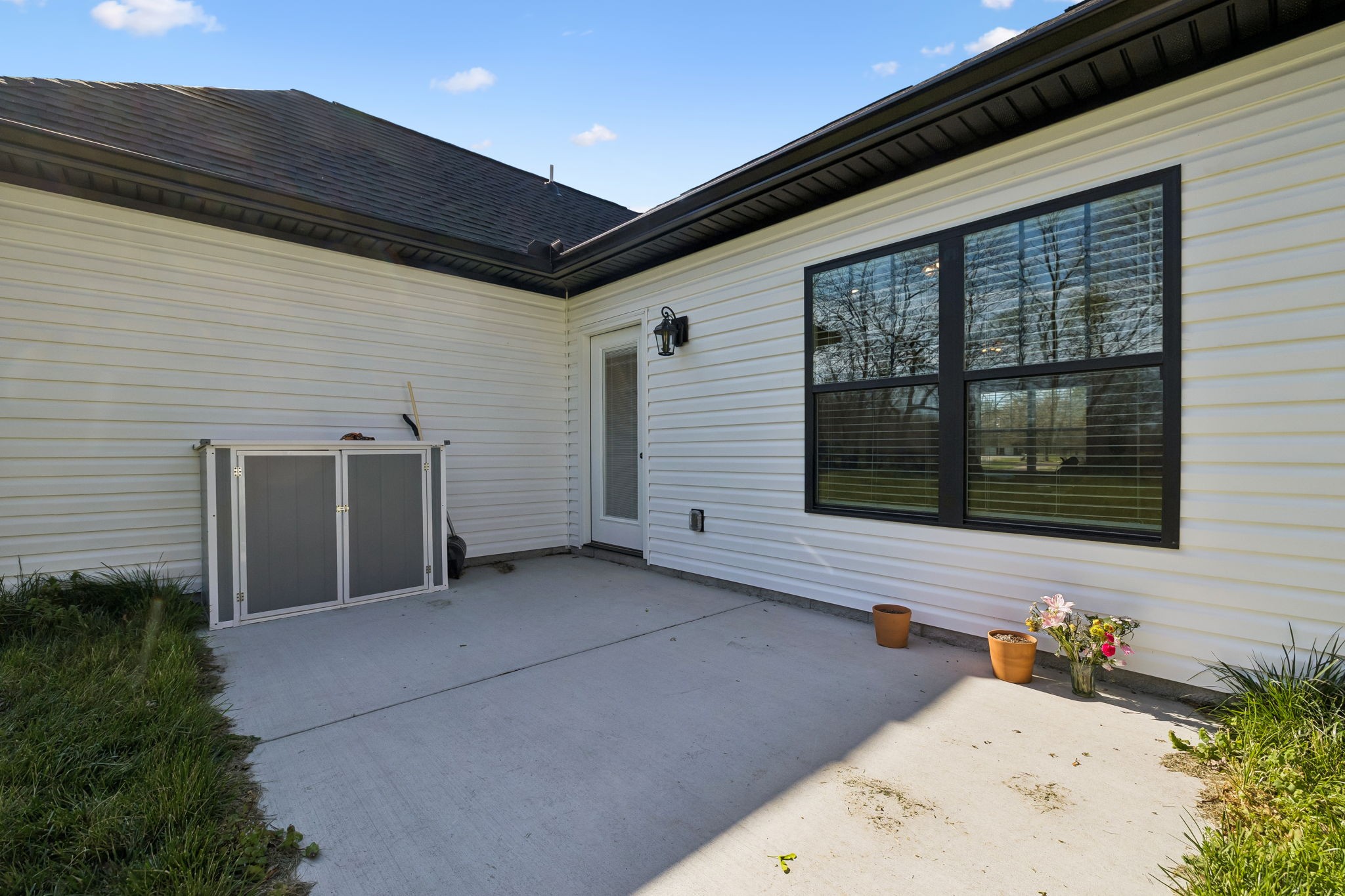 3165 Lights Chapel Road Greenbrier, TN 37073 - Photo 15 of 17 a front view of a house with a yard