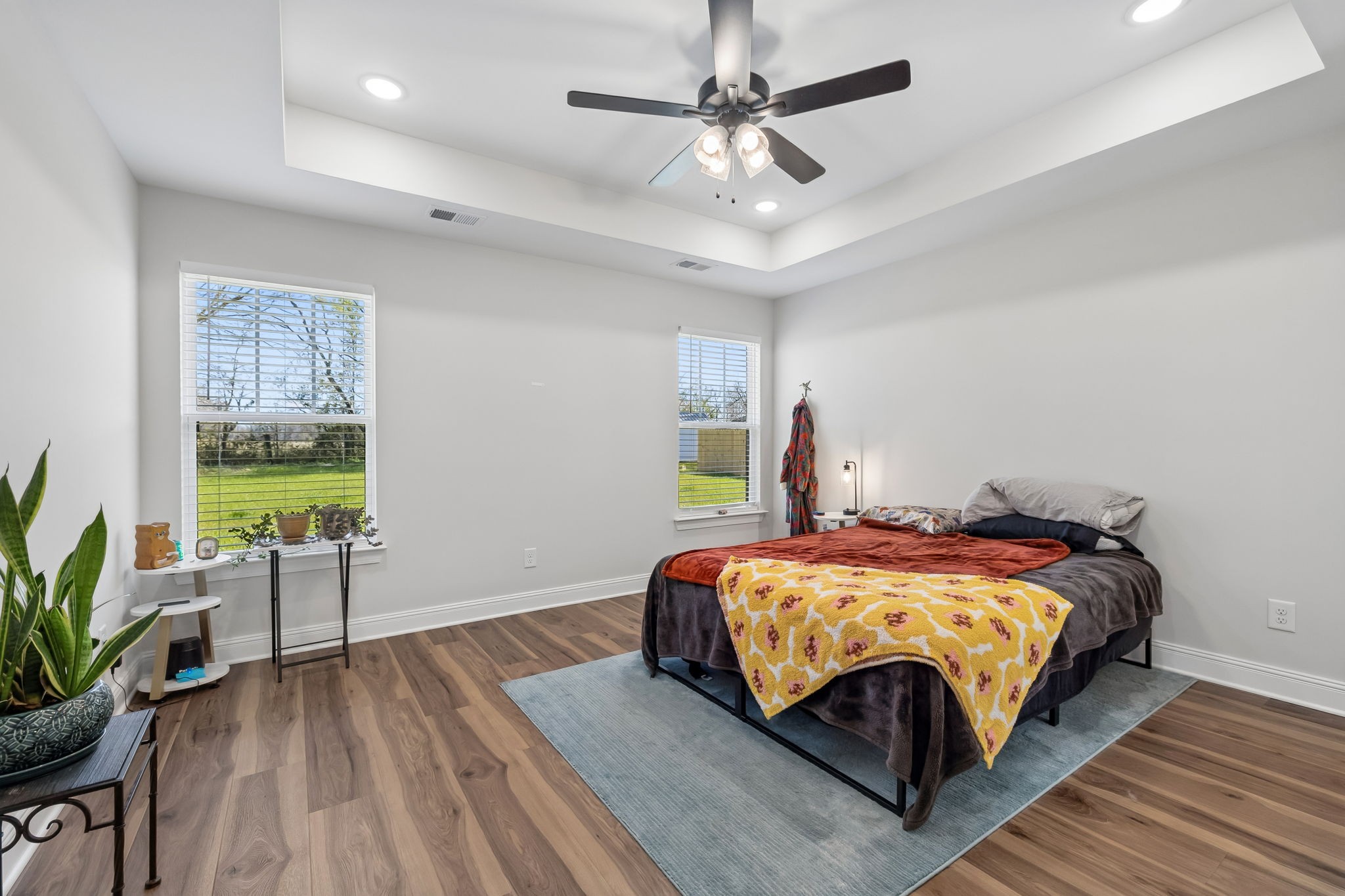 3165 Lights Chapel Road Greenbrier, TN 37073 - Photo 10 of 17 a bedroom with a bed a table and chair