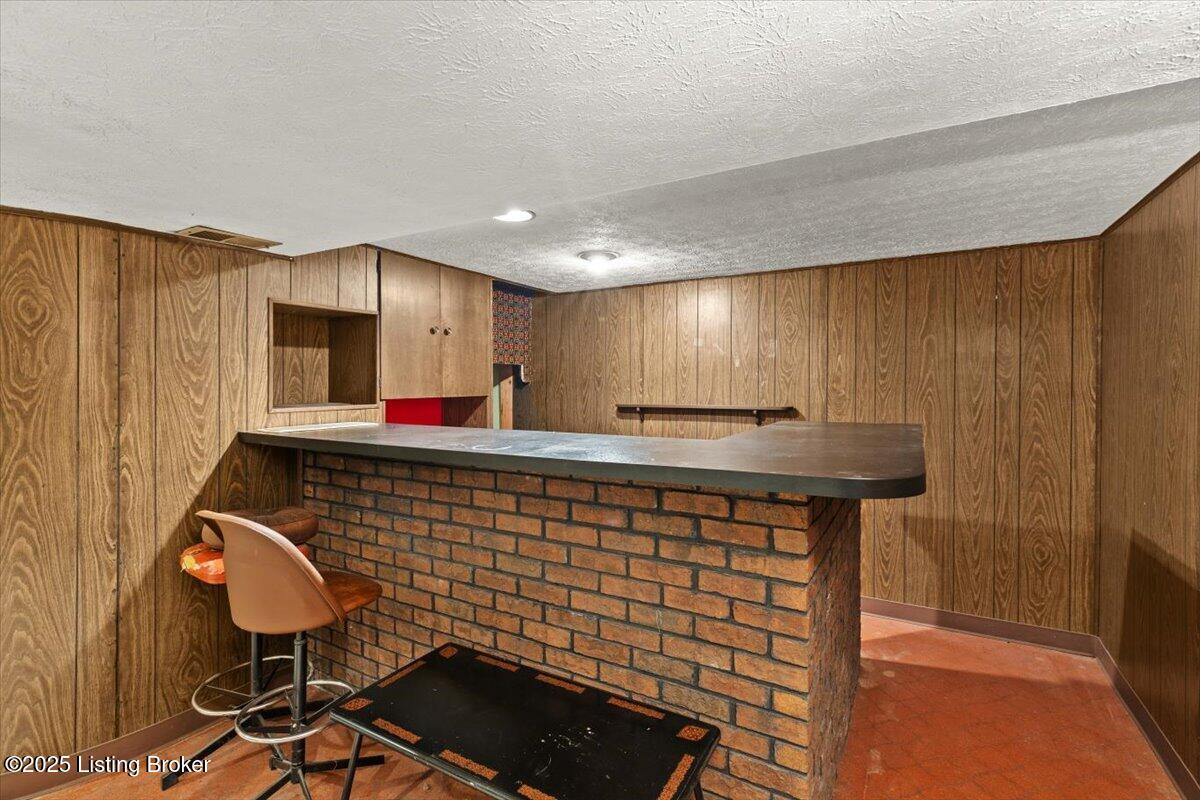 6516 Ridge Cliff Road Louisville, KY 40228 - Photo 24 of 30 27-6516 Ridge Cliff Rd-27