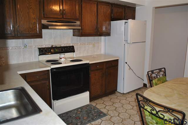 171 Russell Road Albany, NY 12203 - Photo 3 of 11 Photo 3