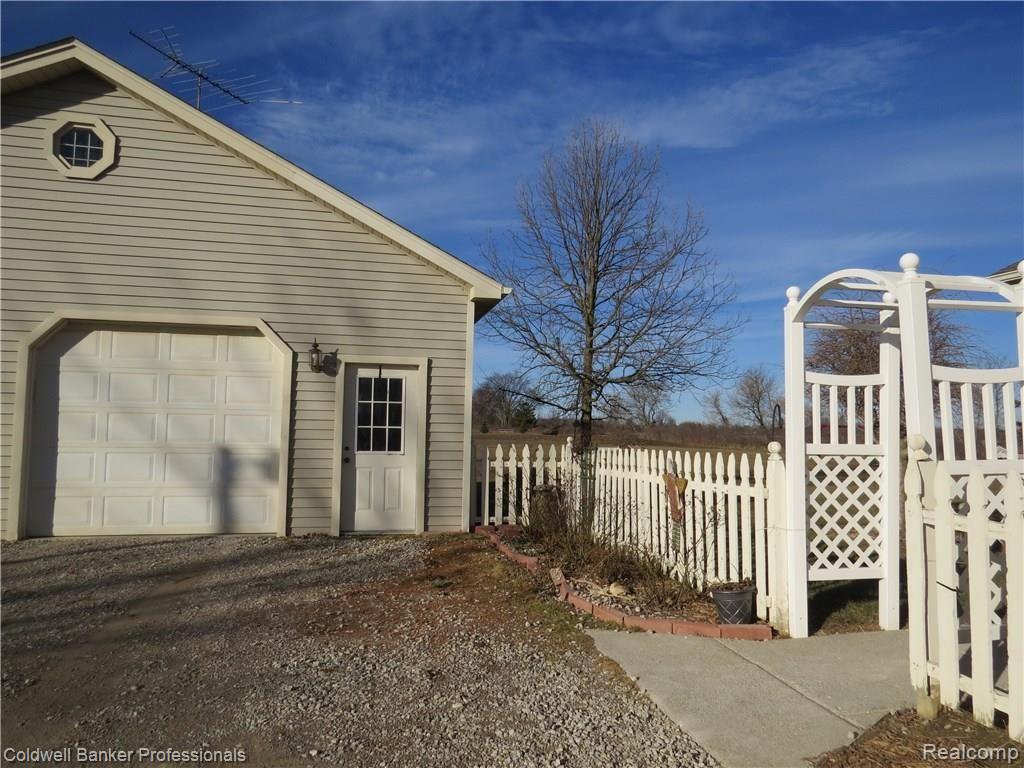 13222 Hough Road Memphis, MI 48041 - Photo 7 of 72 img_4286 - Copy - Copy.jpg