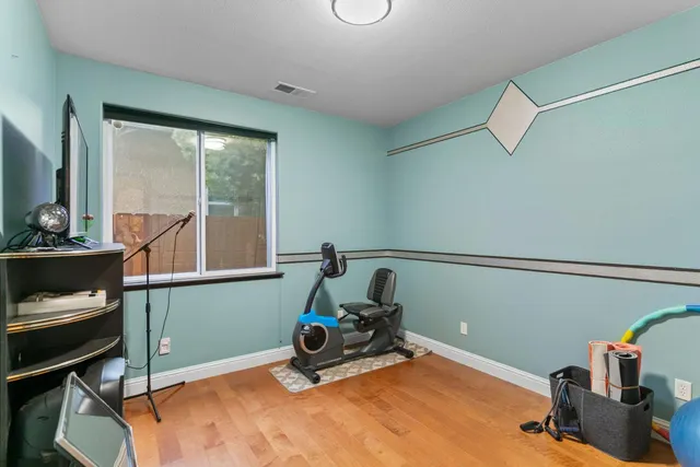 $899,000 | 2878 East Omaha Avenue, Fresno, CA 93720