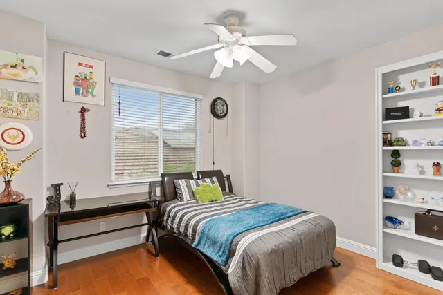 $899,000 | 2878 East Omaha Avenue, Fresno, CA 93720