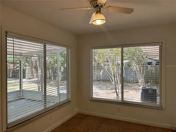 $2,250 | 2428 Waldemere Street, Sarasota, FL 34239