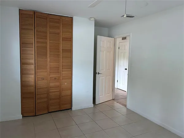 $2,250 | 2428 Waldemere Street, Sarasota, FL 34239