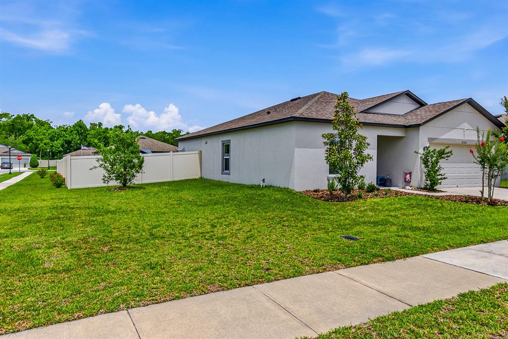 12103 Gothic Rd Spring Hill Spring Hill, FL 34610 - Photo 26 of 47