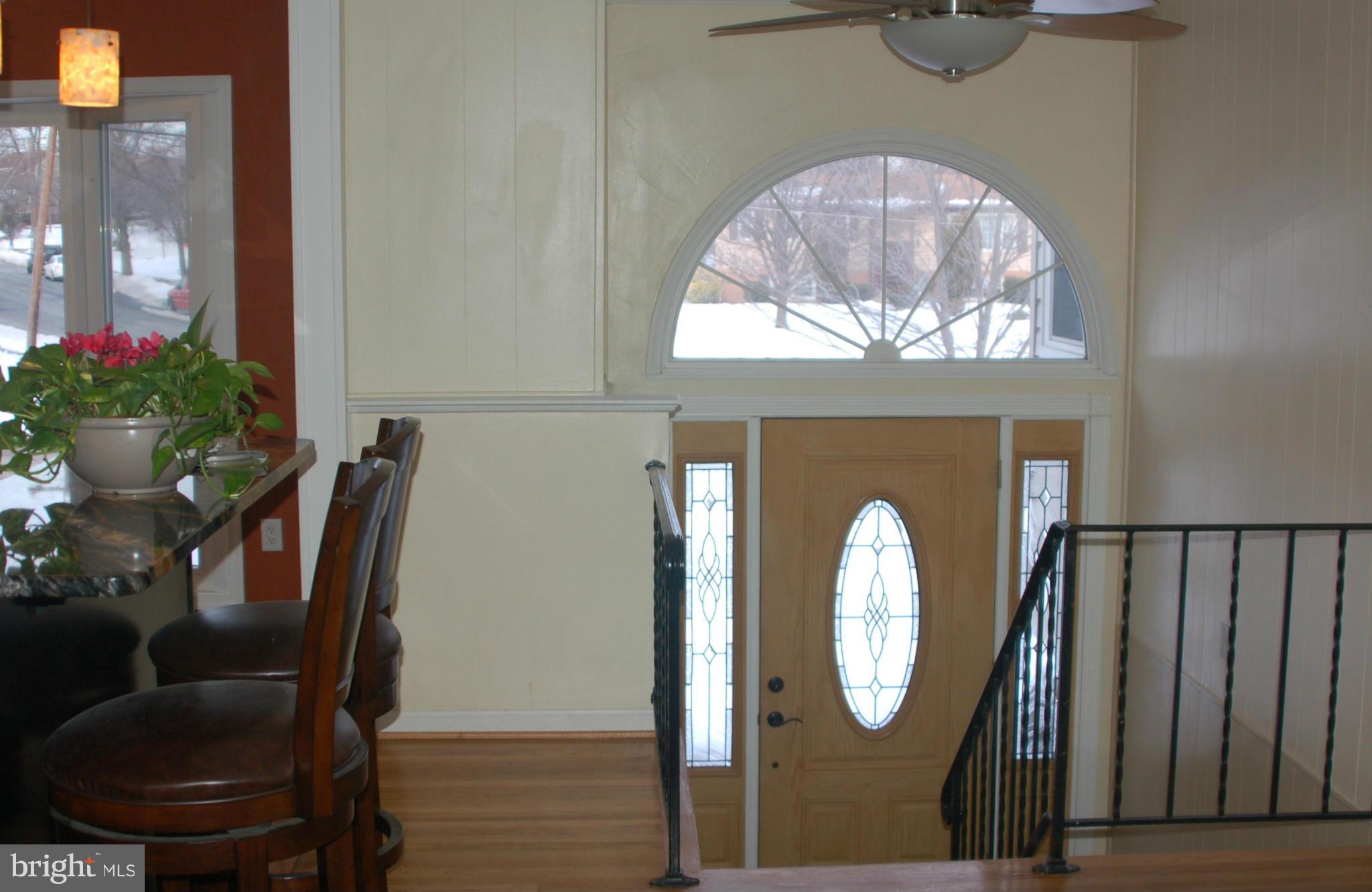 6423 Deepford Street Springfield, VA 22150 - Photo 2 of 21 Interior (General)