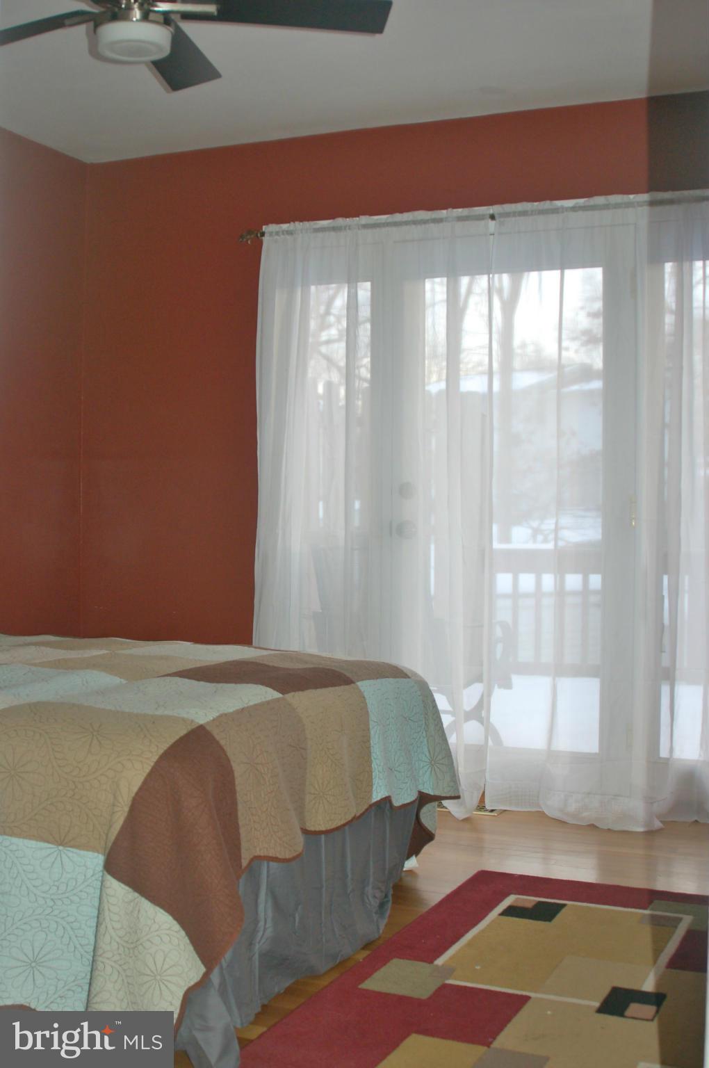 6423 Deepford Street Springfield, VA 22150 - Photo 10 of 21 Bedroom