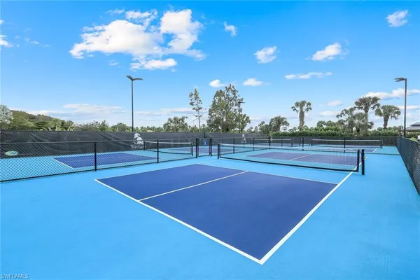a view of a tennis court