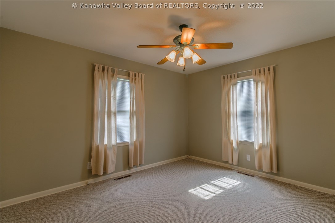 716 South Ritchie Avenue Ravenswood, WV 26164 - Photo 14 of 32 Gallery Image 14