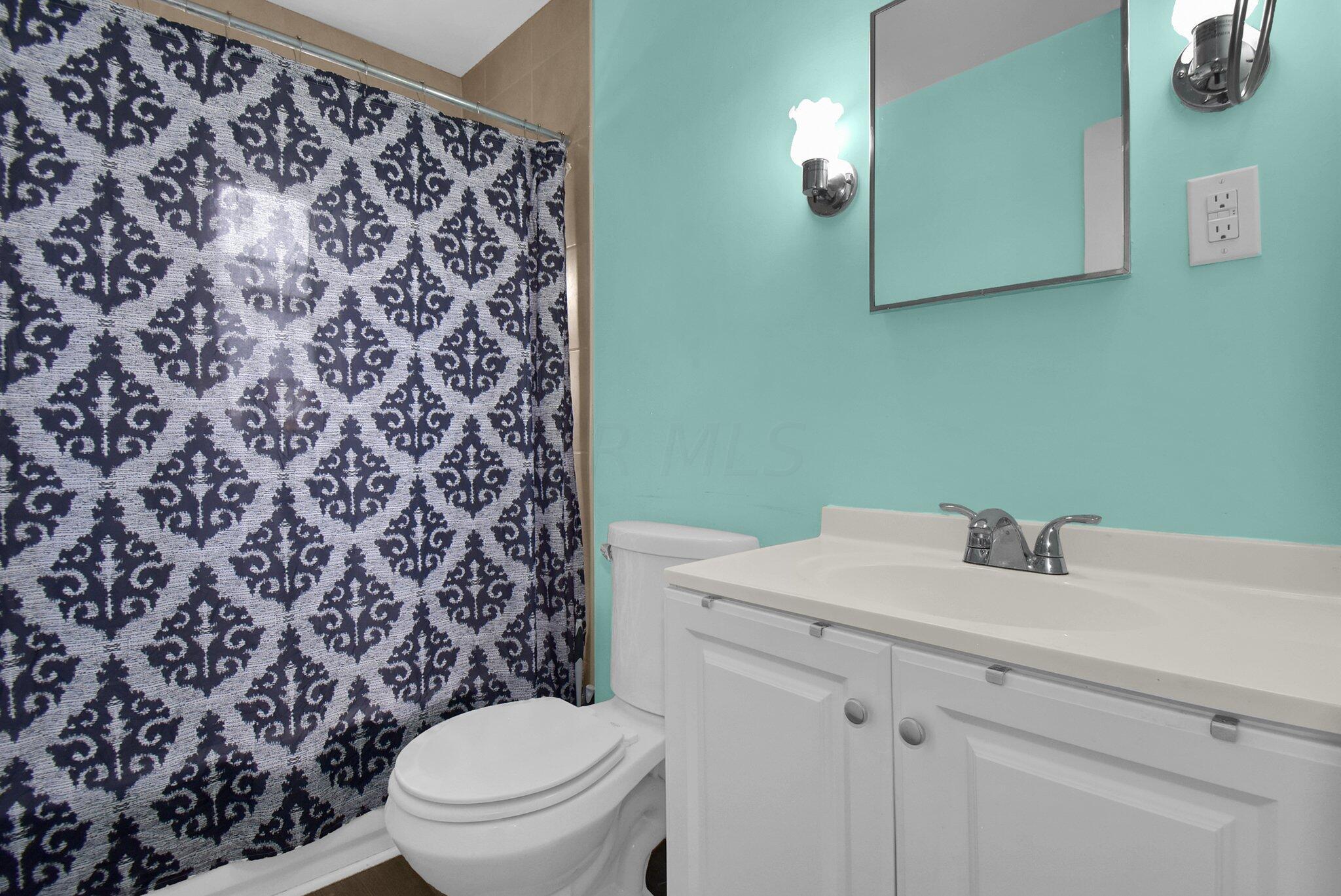 315-321 Colton Road Columbus, OH 43207 - Photo 20 of 39 25-web-or-mls-315-colton-rd