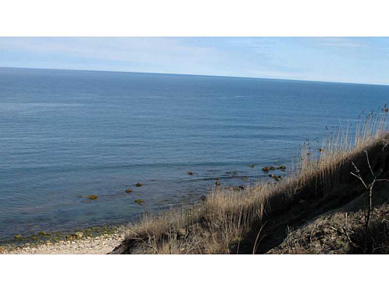 1064 SE Road Block Island, RI 02807 - Photo 13 of 17 View.
