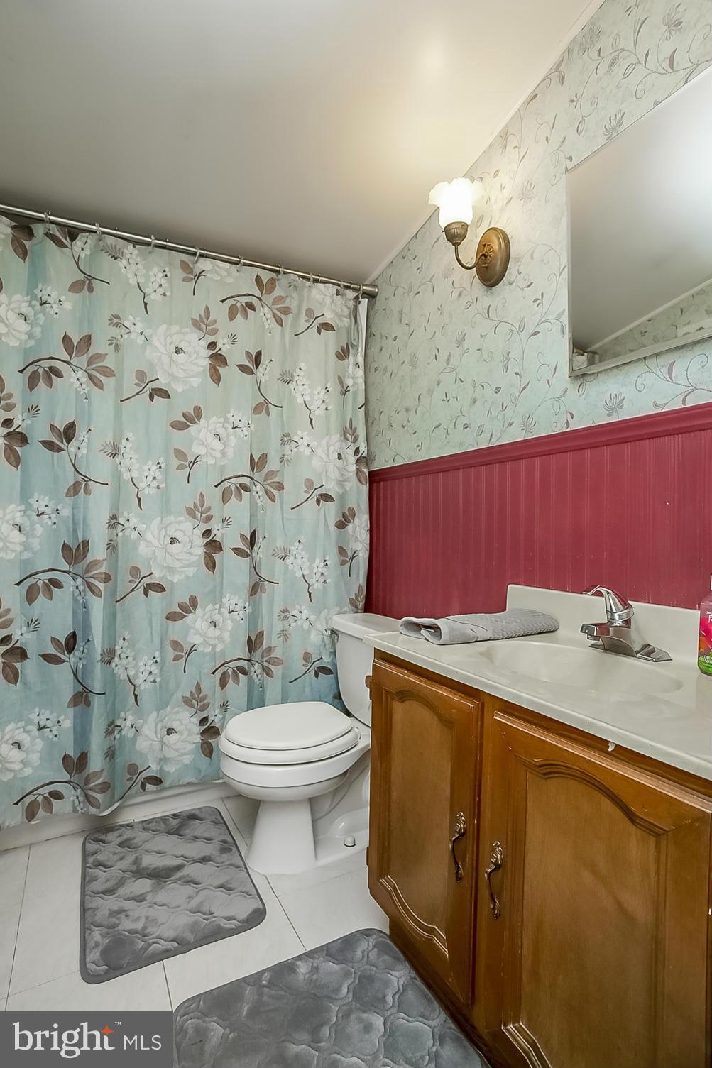 8421 Avery Road Baltimore, MD 21237 - Photo 23 of 28 Bath