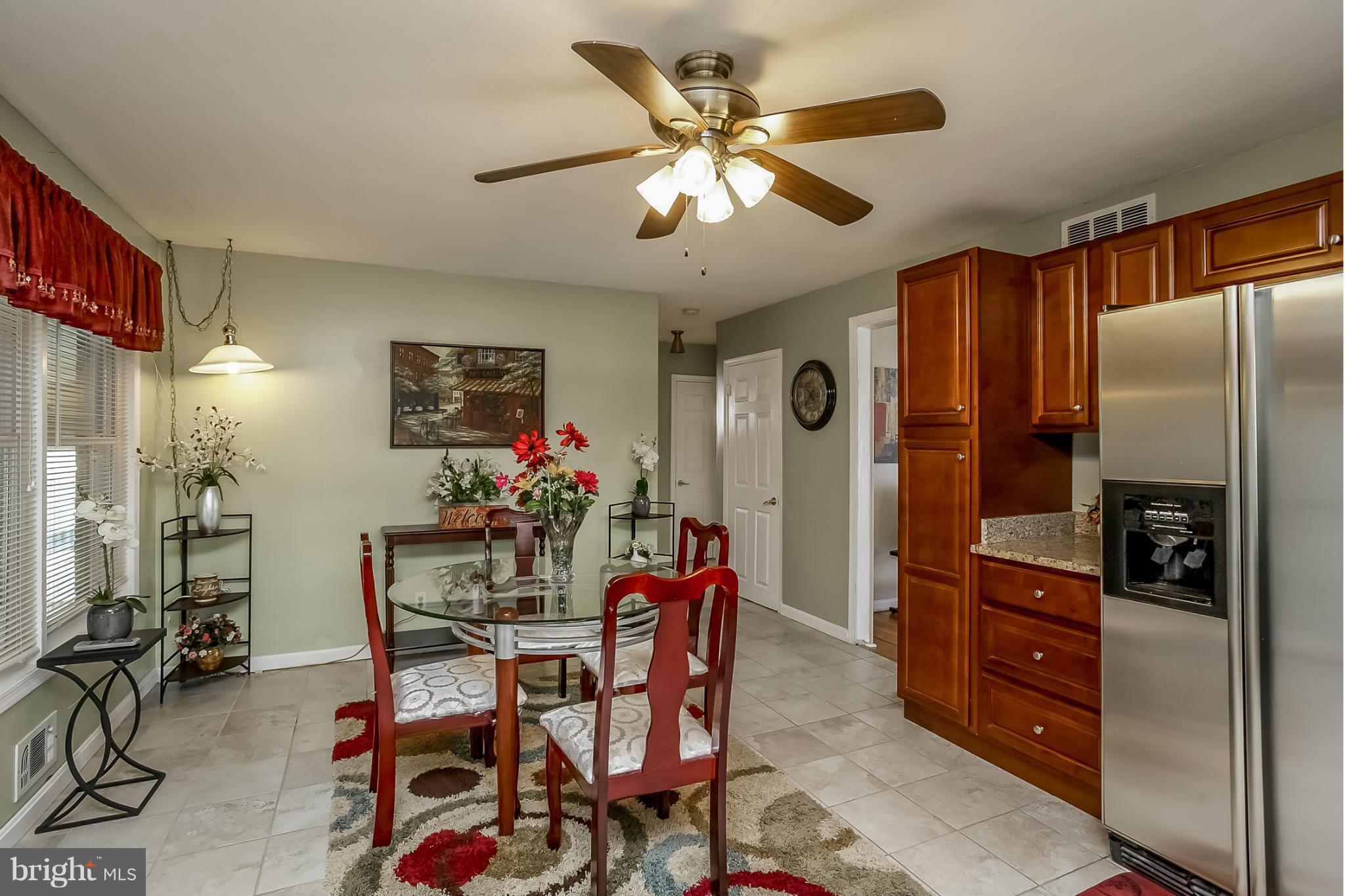 8421 Avery Road Baltimore, MD 21237 - Photo 5 of 28 Kitchen