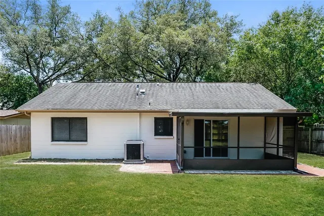 $2,210 | 4212 East Temple Heights Road, Tampa, FL 33617