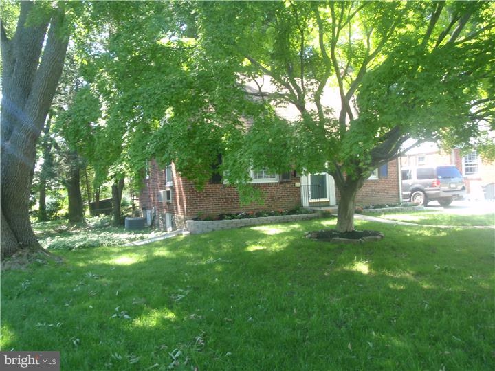 356 Lynn Road Springfield, PA 19064 - Photo 22 of 25 Exterior Side