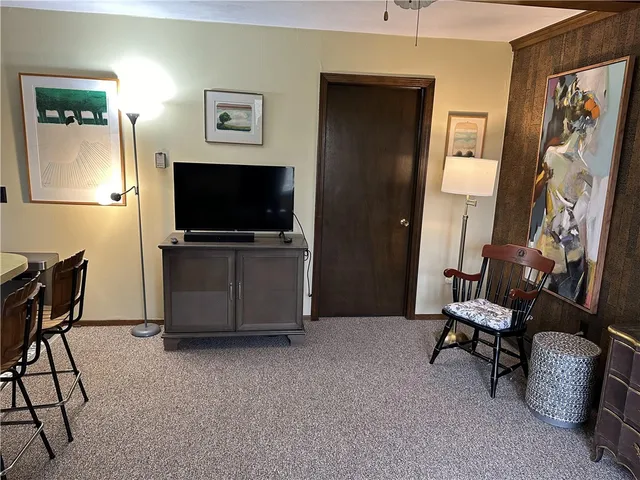 $1,900 | 13 Valley Drive, Westerly, RI 02891