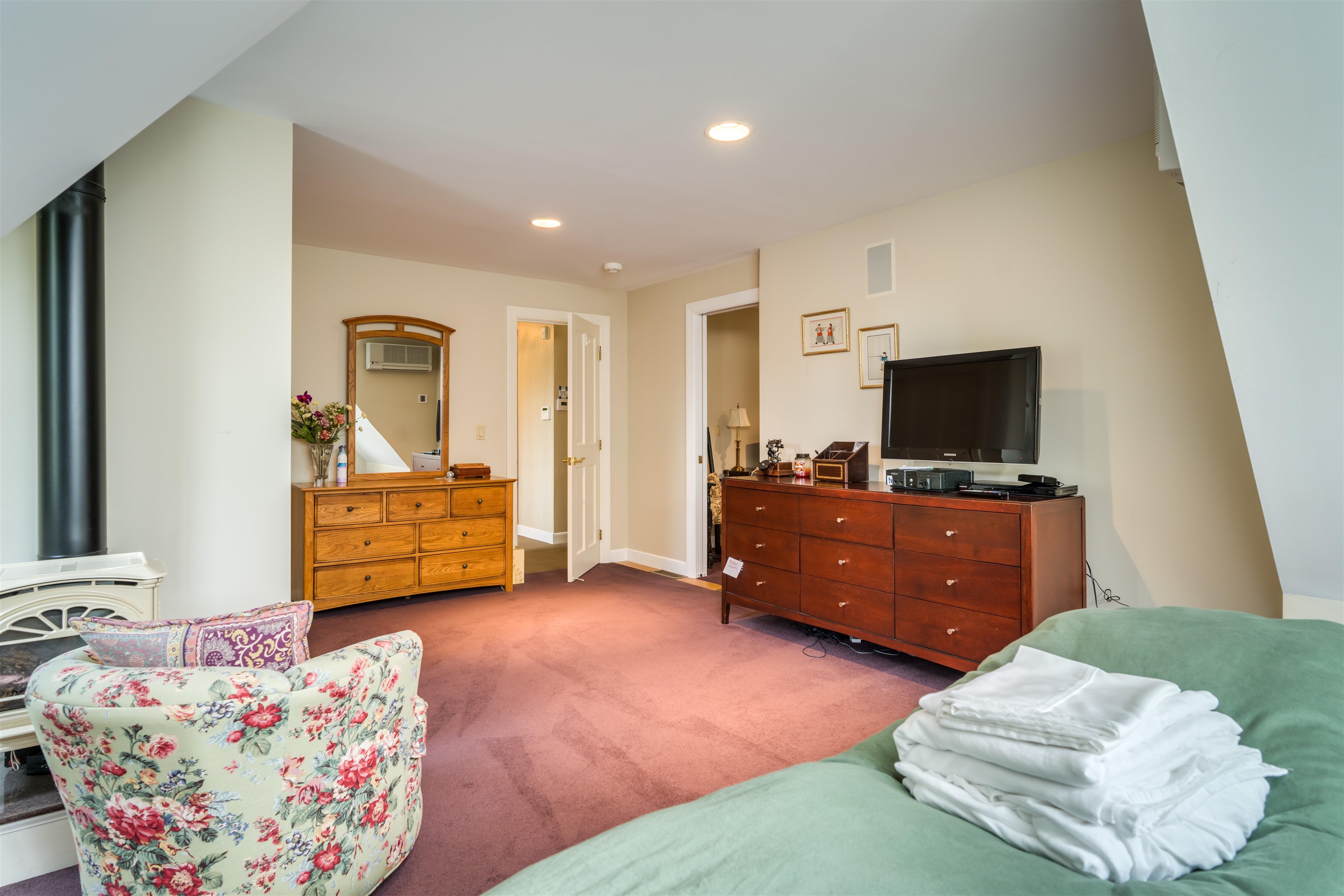 30 Doe Run Lane Stratham, NH 03885 - Photo 24 of 41