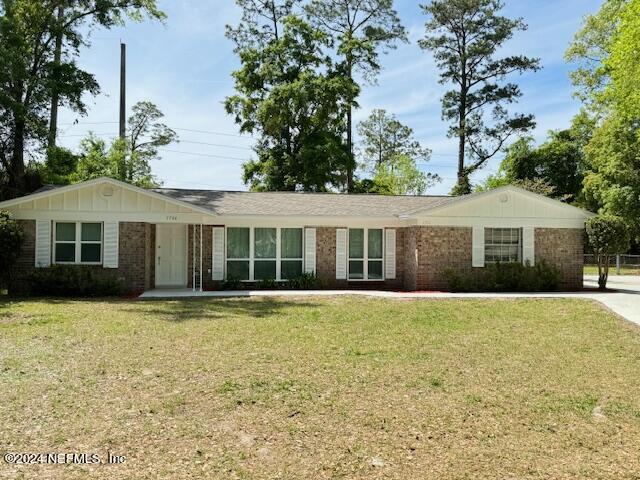 1706 Winfred Dr West  