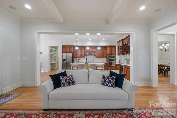 $1,995,000 | 20609 Queensdale Drive, Cornelius, NC 28031