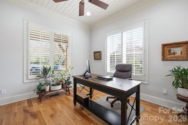 $1,995,000 | 20609 Queensdale Drive, Cornelius, NC 28031