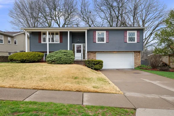 $260,000 | 2632 West 38th Place, Davenport, IA 52806