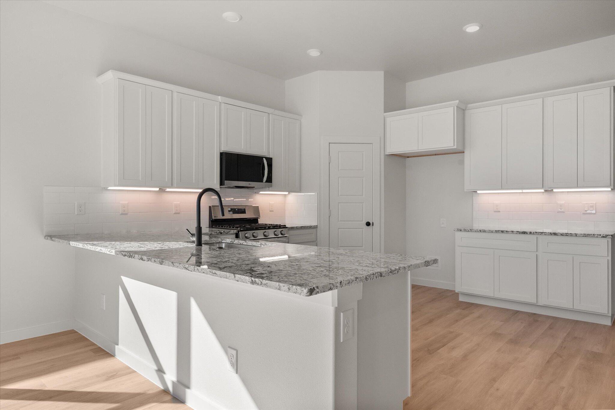 7003 16th Street Lubbock, TX 79416 - Photo 8 of 25 14-7003 16th_7042