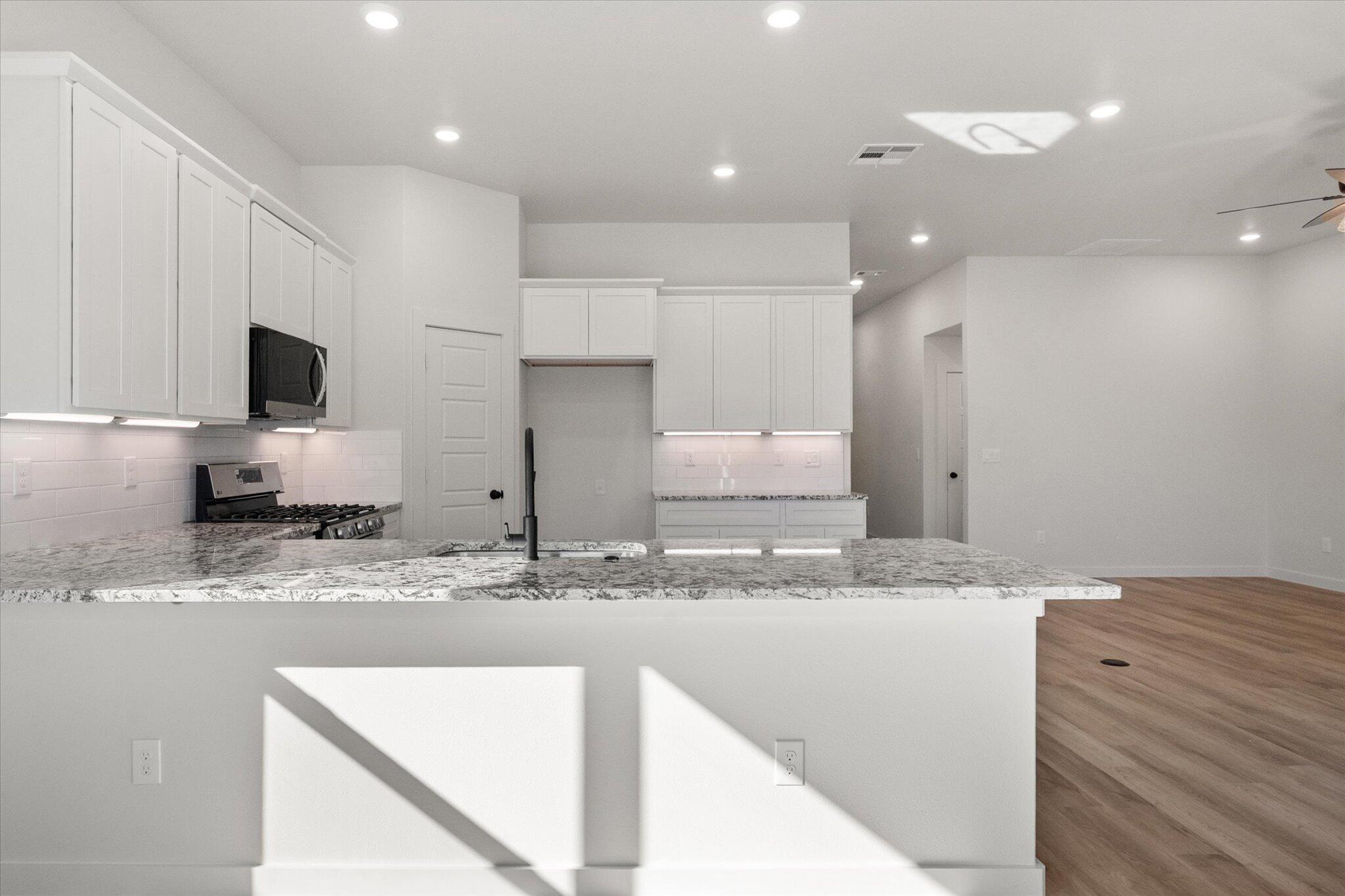 7003 16th Street Lubbock, TX 79416 - Photo 9 of 25 15-7003 16th_7047