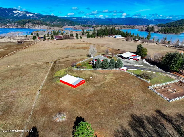 $875,000 | 31401 State Highway 3, Medimont, ID 83842