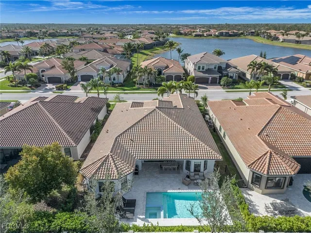 $1,375,000 | 2906 Cinnamon Bay Circle, Naples, FL 34119