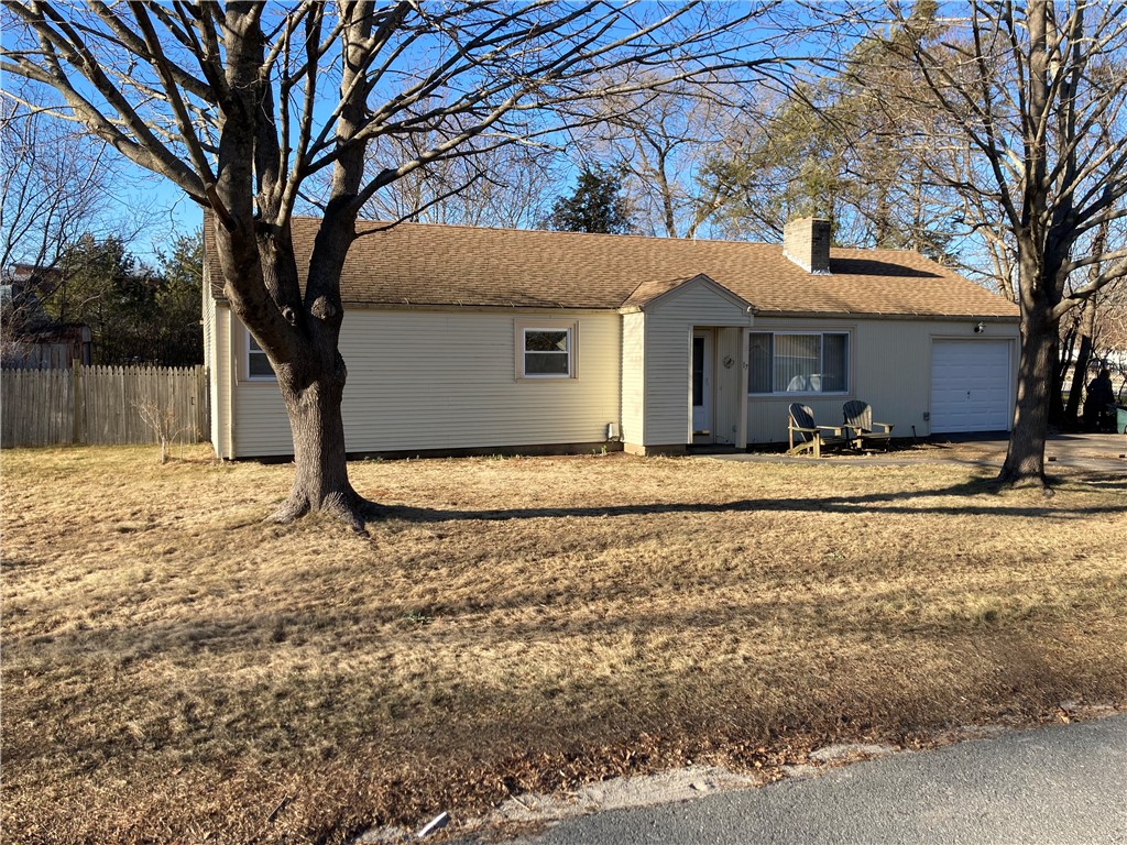 17 Wanton Shippee Road East Greenwich, RI 02818 - Photo 1 of 14 Gallery Image 1