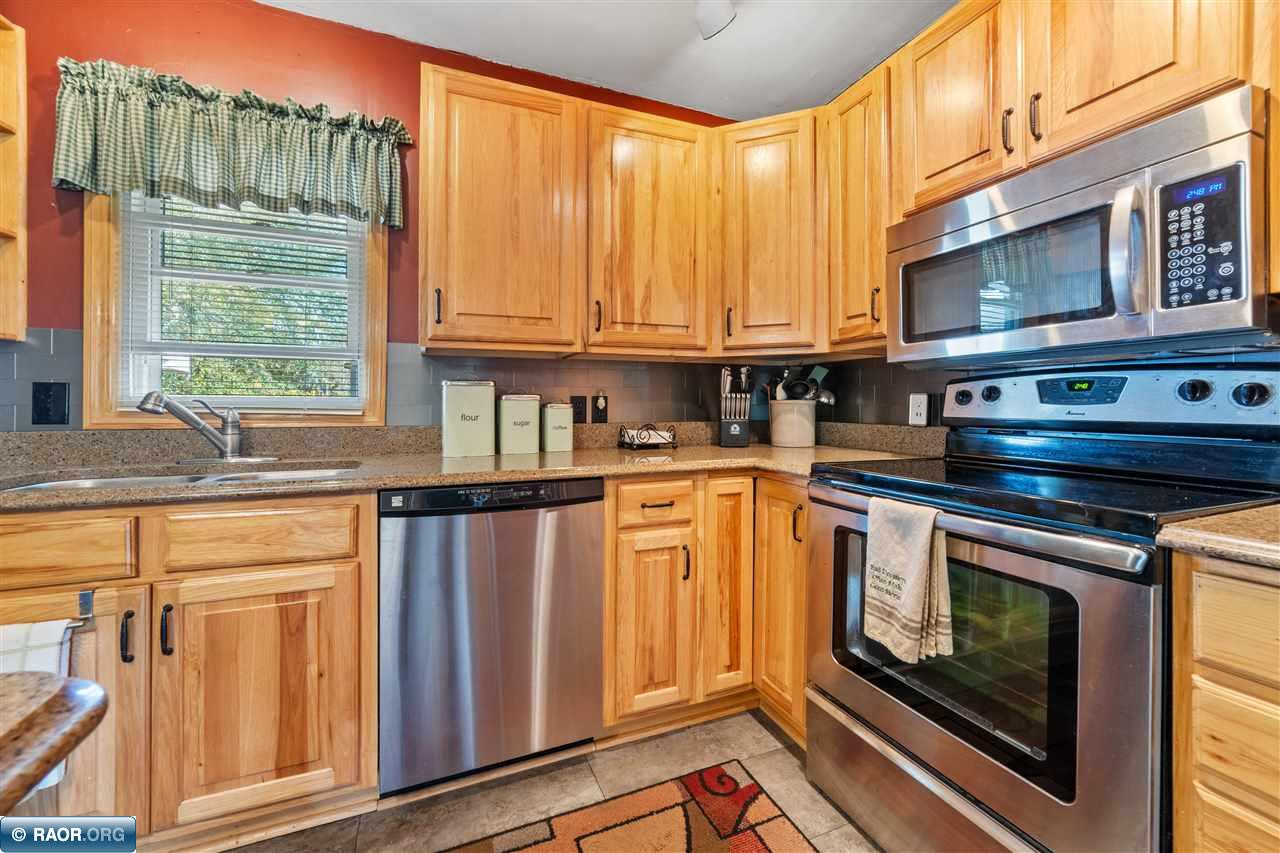 4364 Golf Course Road Eveleth, MN 55734 - Photo 7 of 36