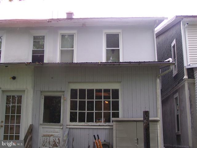 23 North Locust Street Lititz, PA 17543 - Photo 3 of 19