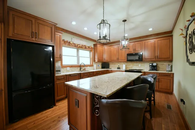 $1,199,000 | 264 Waterfront Way, Ten Mile, TN 37880