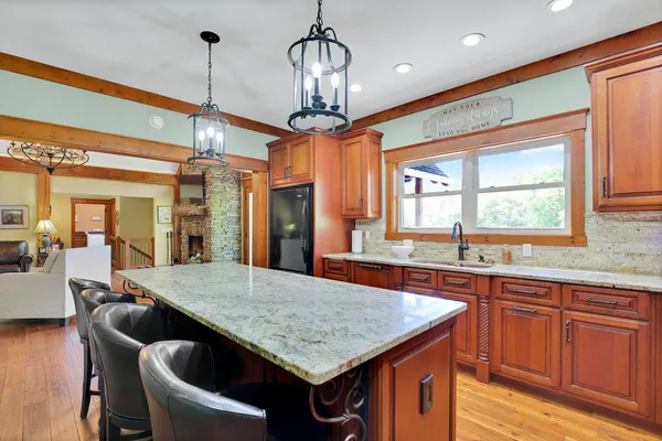 $1,175,000 | 264 Waterfront Way, Ten Mile, TN 37880