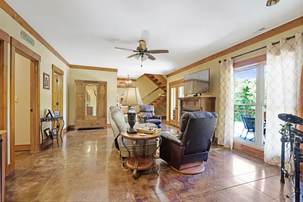 $1,175,000 | 264 Waterfront Way, Ten Mile, TN 37880