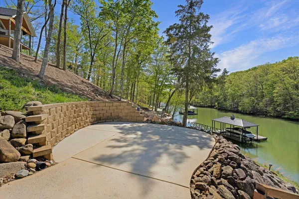 $1,175,000 | 264 Waterfront Way, Ten Mile, TN 37880