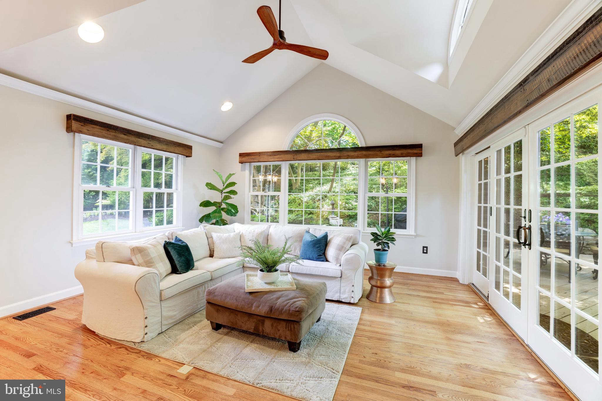 1217 Old Stable Road McLean, VA 22102 - Photo 11 of 46 Gallery Image 11