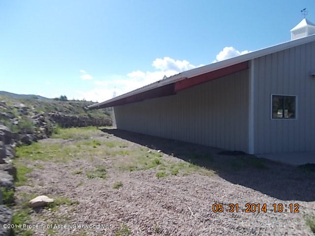 1090 East Valley Road Carbondale, CO 81623 - Photo 11 of 16 DSCN2241