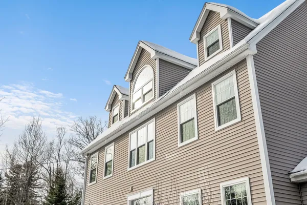 $525,000 | 325 Lower Dedham Road, Holden, ME 04429