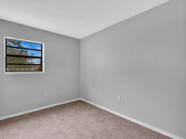 $299,999 | 3911 Southwest 52nd Avenue, Unit 41, Pembroke Park, FL 33023