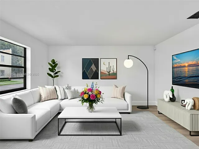 $299,999 | 3911 Southwest 52nd Avenue, Unit 41, Pembroke Park, FL 33023