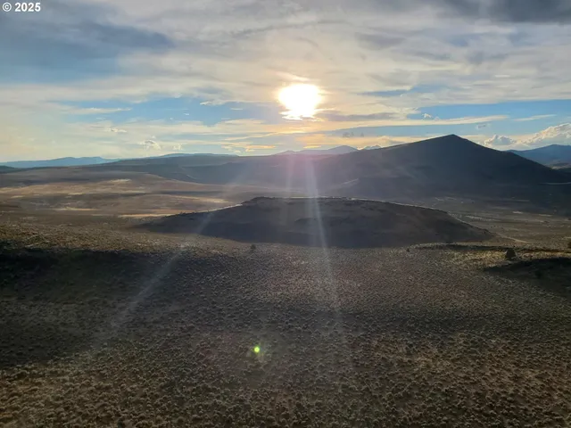 $250,000 | Clover Flat Road, Lakeview, OR 97630