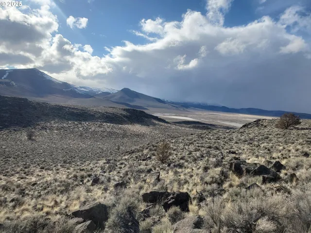 $250,000 | Clover Flat Road, Lakeview, OR 97630