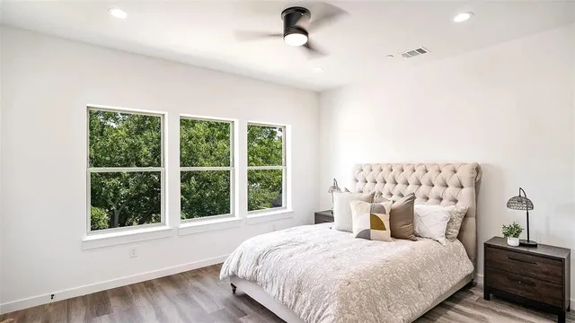 $2,350 | 1028 17th Street, Plano, TX 75074