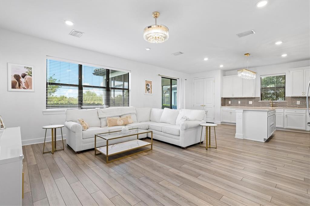 16235 Pine Mist Drive Bradenton, FL 34211 - Photo 6 of 100