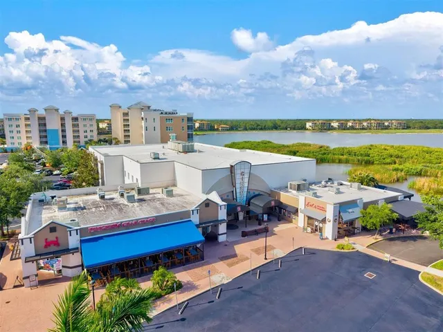 $3,985 | 16235 Pine Mist Drive, Bradenton, FL 34211