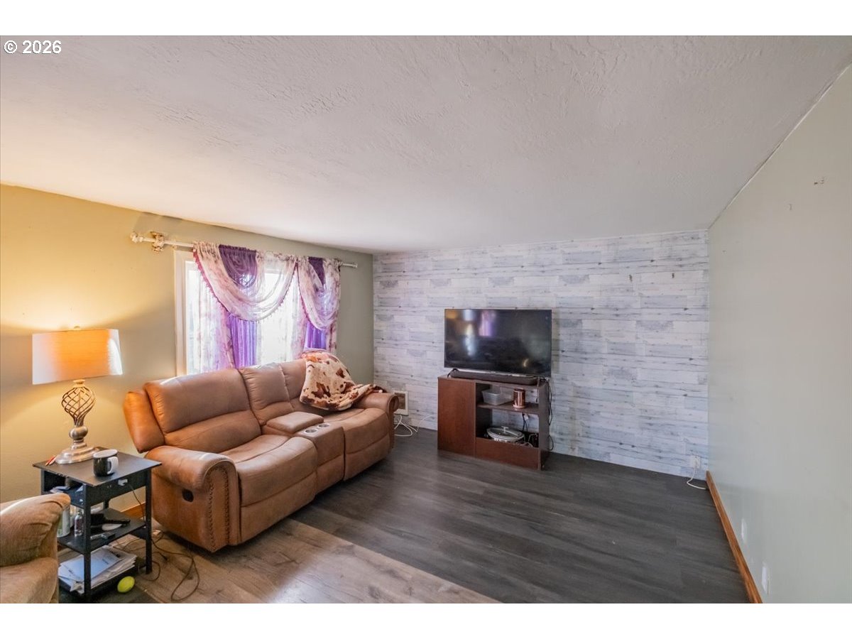 471 Birch Street Junction City, OR 97448 - Photo 16 of 30