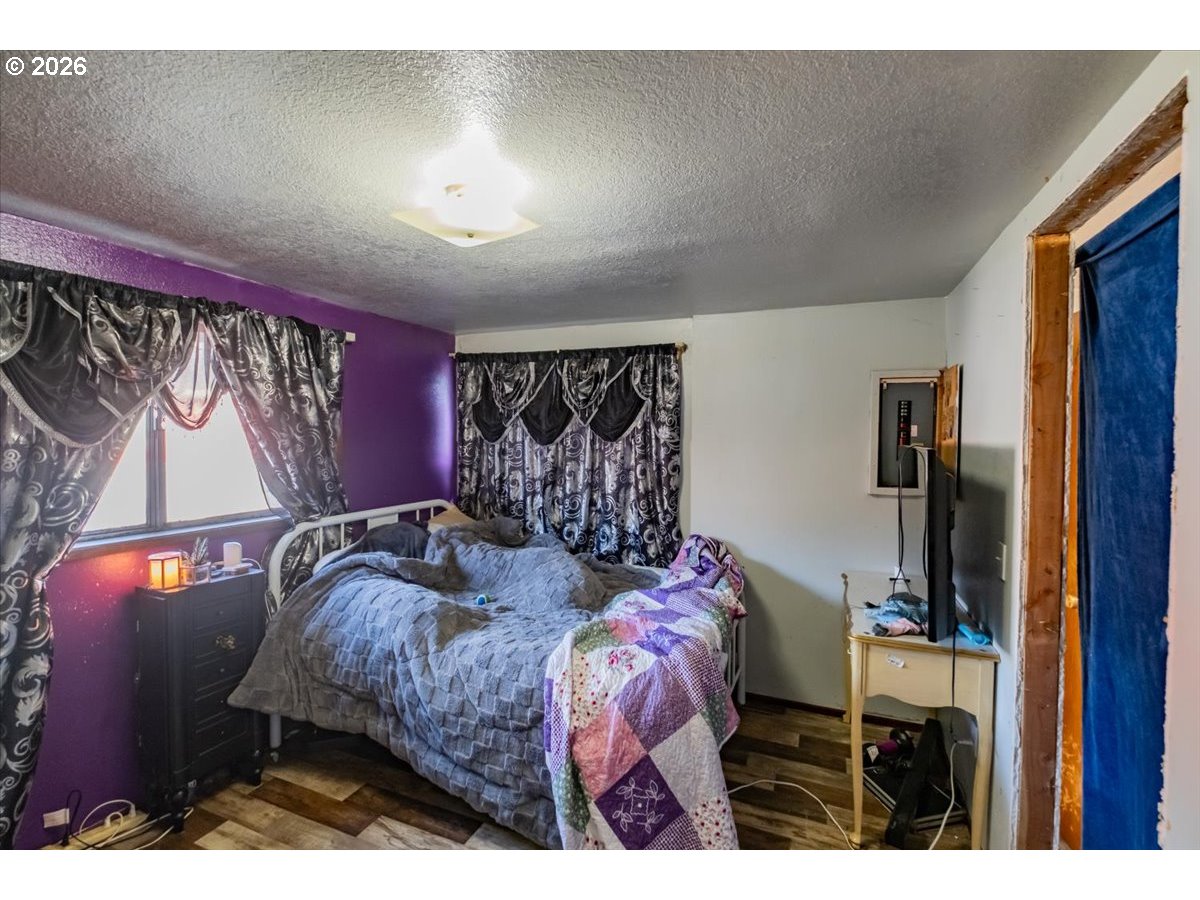 471 Birch Street Junction City, OR 97448 - Photo 8 of 30