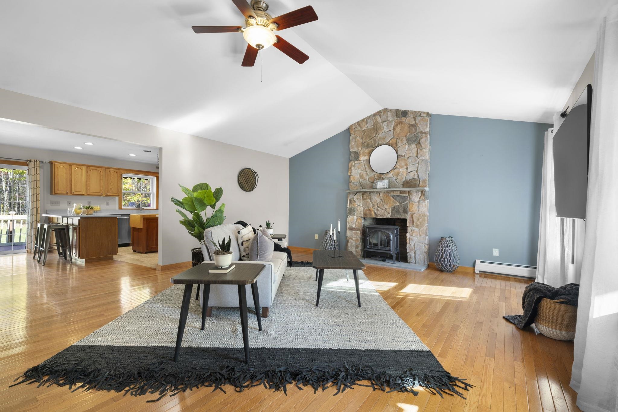 76 Lovejoy Road Loudon, NH 03307 - Photo 9 of 46